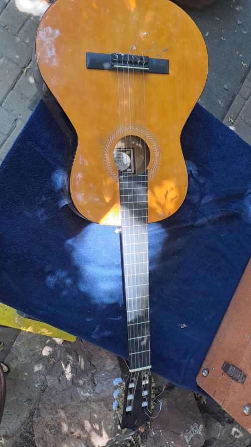 Acoustic vizcaya acoustic guitar for sale in Vanderbijlpark (ID